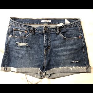 Levi Distressed Shorts